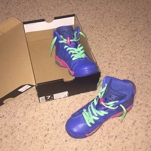 Nicki Minaj Jordan Women's Sneakers in Blue and Pink